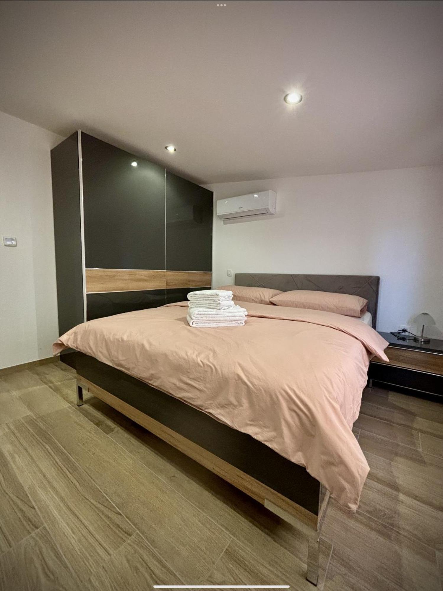 Grande Rosa Apartment Vrulje  Exterior foto